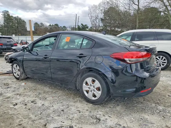 3KPFL4A74HE085867 2017 KIA FORTE - Image 2