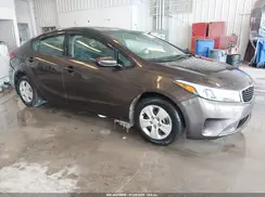 3KPFL4A74HE096464 2017 KIA FORTE