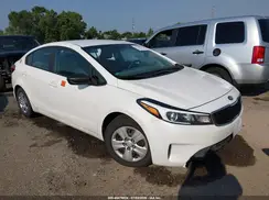 3KPFL4A74HE096562 2017 KIA FORTE