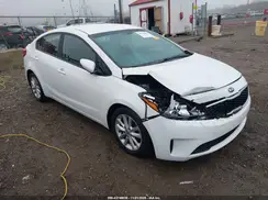 3KPFL4A74HE110864 2017 KIA FORTE