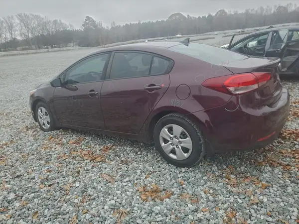 3KPFL4A74HE112369 2017 KIA FORTE - Image 2