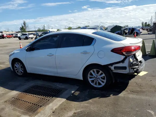 3KPFL4A74HE118737 2017 KIA FORTE - Image 2