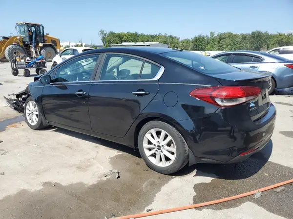 3KPFL4A74HE121539 2017 KIA FORTE - Image 2
