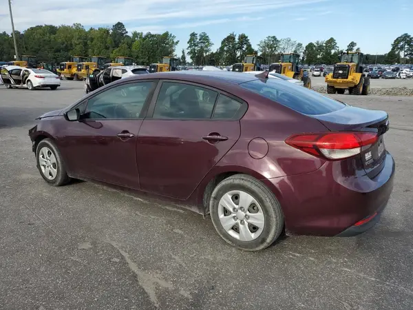 3KPFL4A74HE131309 2017 KIA FORTE - Image 2