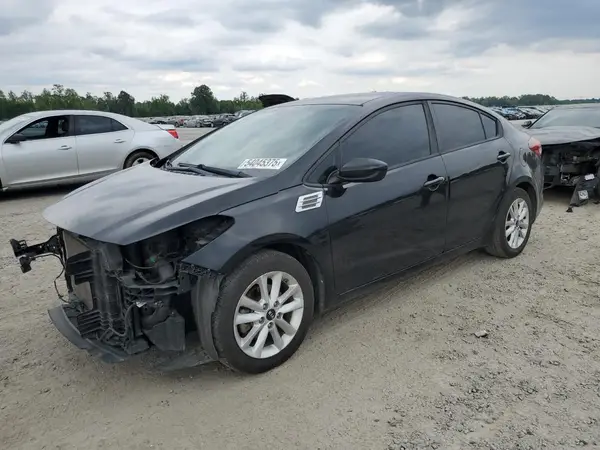 3KPFL4A74HE131553 2017 KIA FORTE - Image 1