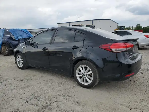 3KPFL4A74HE131553 2017 KIA FORTE - Image 2