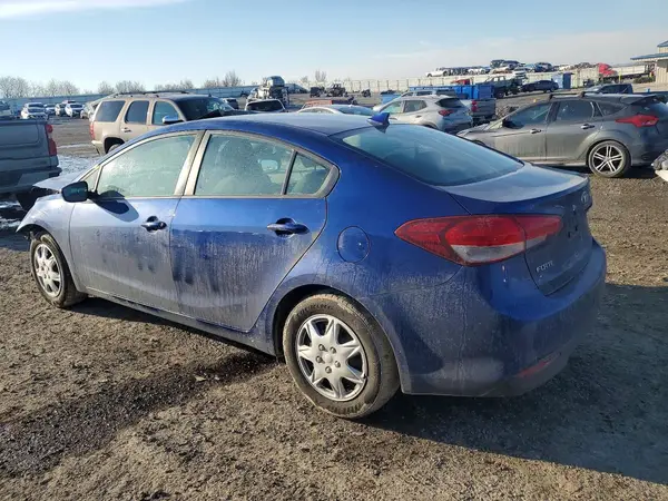 3KPFL4A74HE136915 2017 KIA FORTE - Image 2
