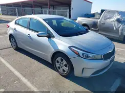 3KPFL4A74HE137644 2017 KIA FORTE
