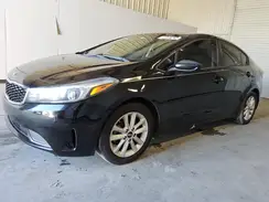3KPFL4A74HE141077 2017 KIA FORTE