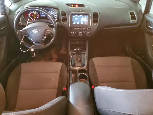 3KPFL4A74HE144237 2017 KIA FORTE - Image 8