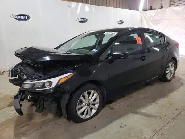 3KPFL4A74HE150877 2017 KIA FORTE - Image 1