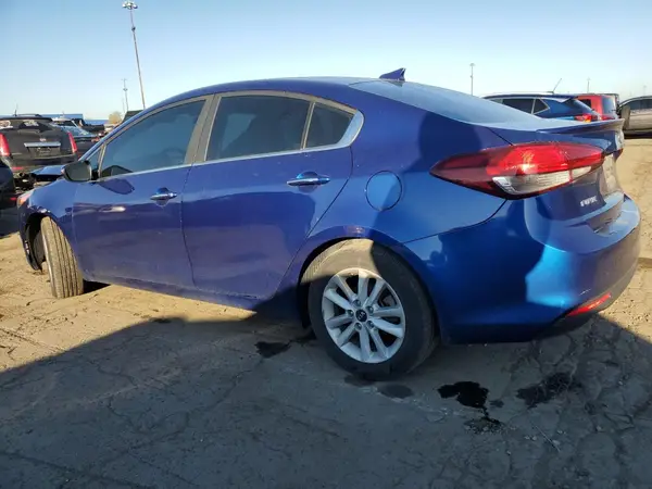 3KPFL4A74HE154038 2017 KIA FORTE - Image 2