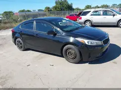 3KPFL4A74HE158039 2017 KIA FORTE