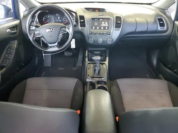 3KPFL4A74JE164414 2018 KIA FORTE - Image 8