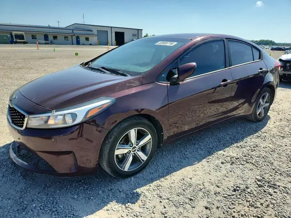3KPFL4A74JE198837 2018 KIA FORTE - Image 1