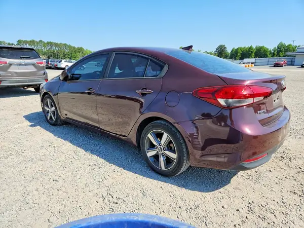 3KPFL4A74JE198837 2018 KIA FORTE - Image 2