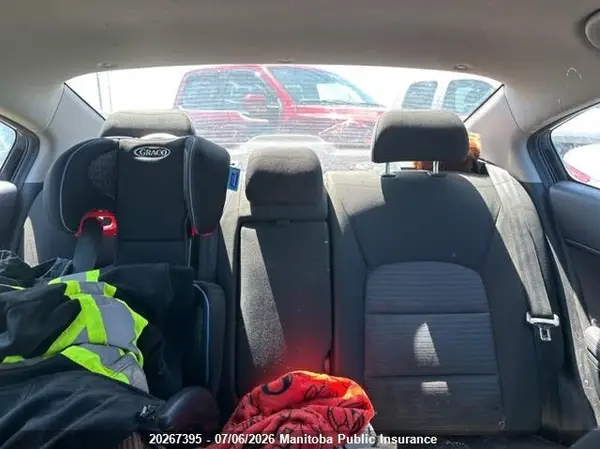 3KPFL4A74JE222392 2018 KIA FORTE - Image 8