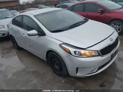 3KPFL4A74JE243422 2018 KIA FORTE