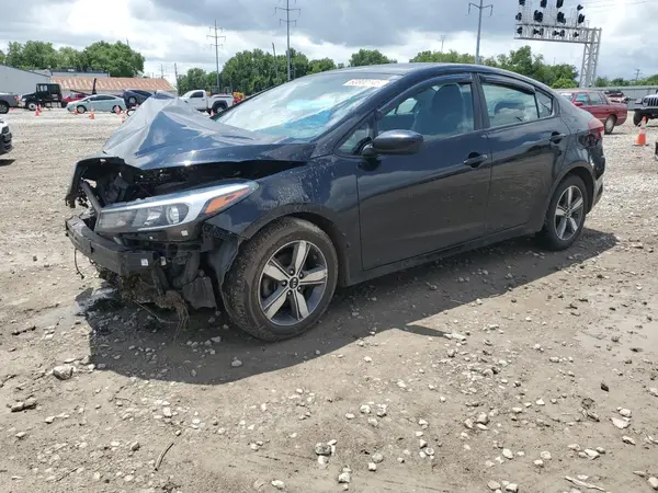3KPFL4A74JE248703 2018 KIA FORTE - Image 1
