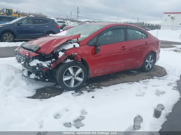 3KPFL4A74JE268868 2018 KIA FORTE - Image 2
