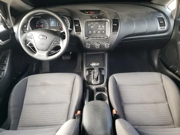 3KPFL4A74JE272242 2018 KIA FORTE - Image 8