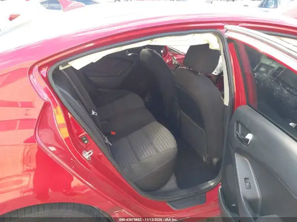 3KPFL4A75HE009719 2017 KIA FORTE - Image 8