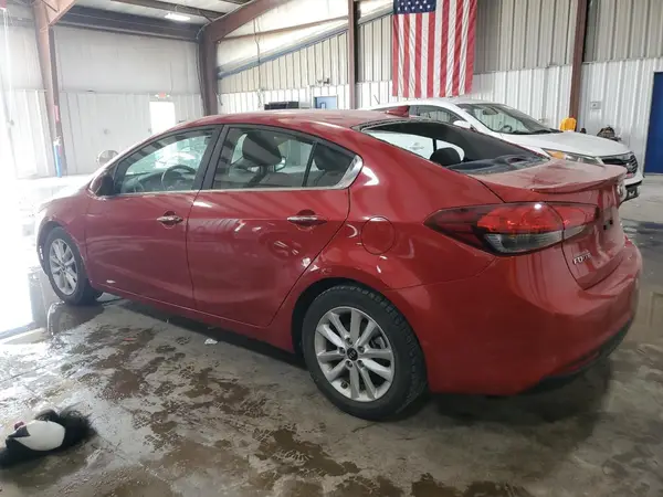 3KPFL4A75HE020591 2017 KIA FORTE - Image 2