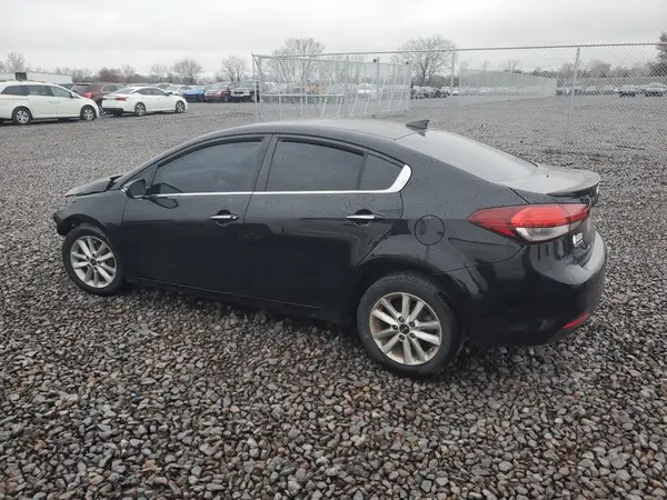 3KPFL4A75HE022907 2017 KIA FORTE - Image 2