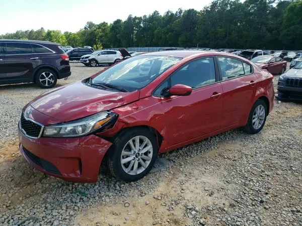 3KPFL4A75HE023734 2017 KIA FORTE - Image 1