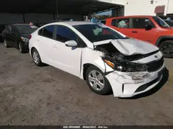 3KPFL4A75HE025080 2017 KIA FORTE