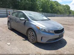 3KPFL4A75HE025094 2017 KIA FORTE