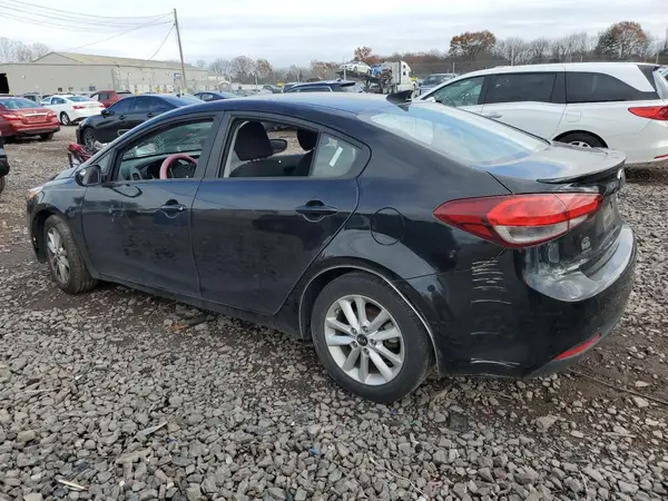 3KPFL4A75HE029226 2017 KIA FORTE - Image 2