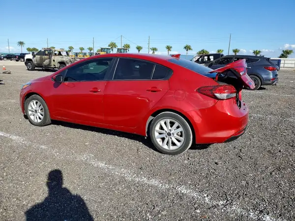 3KPFL4A75HE031901 2017 KIA FORTE - Image 2