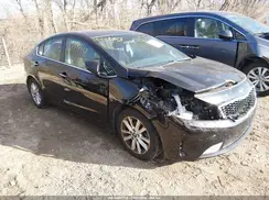 3KPFL4A75HE043577 2017 KIA FORTE