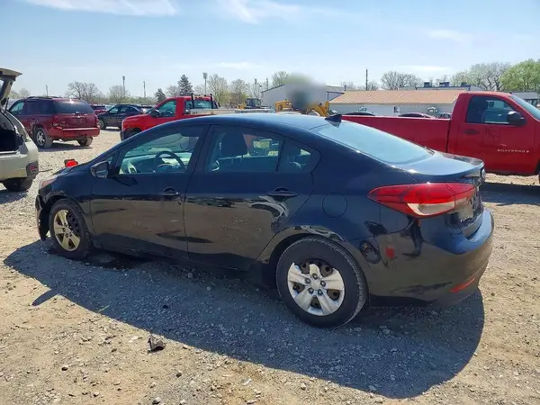 3KPFL4A75HE049315 2017 KIA FORTE - Image 2