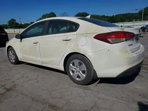 3KPFL4A75HE052778 2017 KIA FORTE - Image 2
