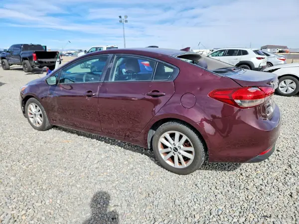 3KPFL4A75HE059715 2017 KIA FORTE - Image 2