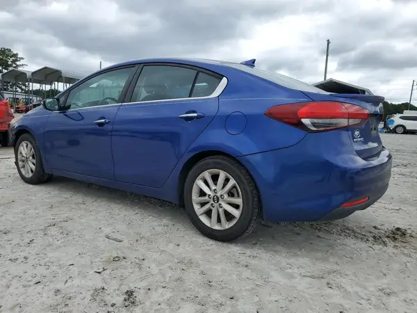 3KPFL4A75HE061822 2017 KIA FORTE - Image 2