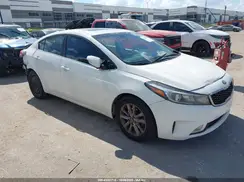 3KPFL4A75HE063635 2017 KIA FORTE