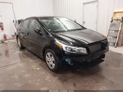 3KPFL4A75HE080600 2017 KIA FORTE