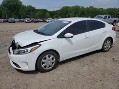 3KPFL4A75HE113627 2017 KIA FORTE
