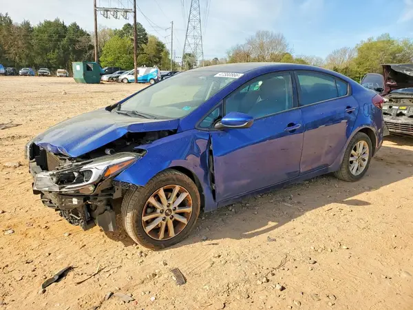 3KPFL4A75HE124319 2017 KIA FORTE - Image 1