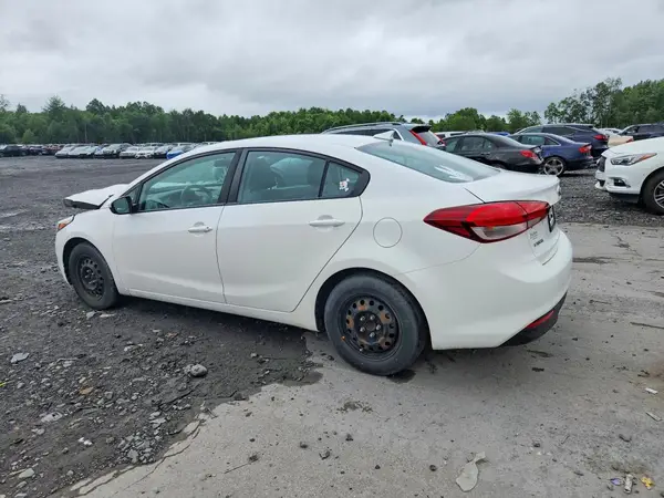 3KPFL4A75HE128774 2017 KIA FORTE - Image 2
