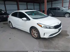 3KPFL4A75HE132369 2017 KIA FORTE