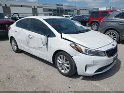 3KPFL4A75HE132744 2017 KIA FORTE