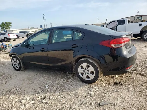 3KPFL4A75HE145851 2017 KIA FORTE - Image 2