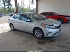 3KPFL4A75HE152993 2017 KIA FORTE