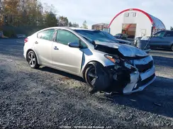 3KPFL4A75JE163823 2018 KIA FORTE