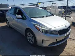 3KPFL4A75JE164521 2018 KIA FORTE