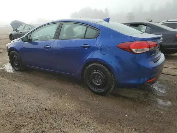 3KPFL4A75JE183036 2018 KIA FORTE - Image 2